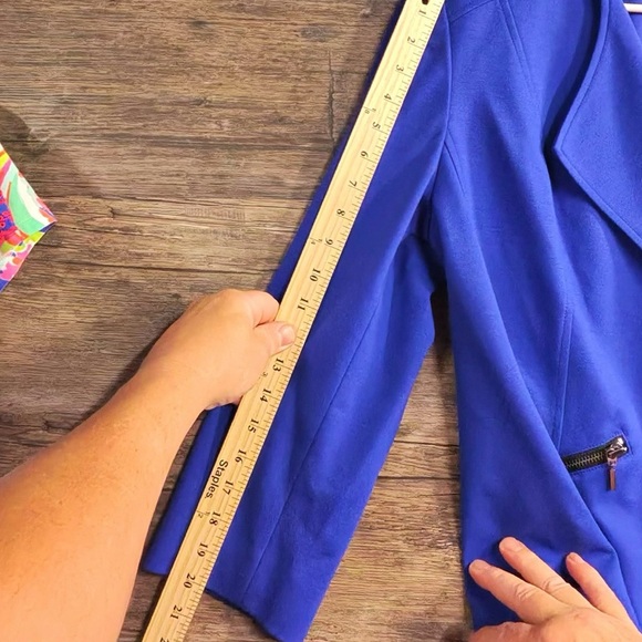 Chico's Royal Blue Blazer with Black Zipper Accents - Picture 4 of 7